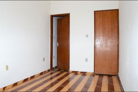 Quarto 1 de casa para alugar com 2 quartos, 48m² em Maria Goretti, Belo Horizonte