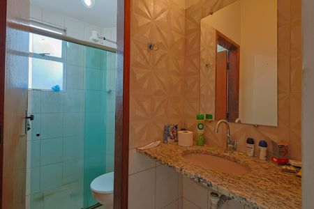 Apartamento à venda com 65m², 2 quartos e 1 vaga