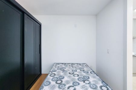 Quarto de kitnet/studio à venda com 1 quarto, 40m² em Imperial de São Cristóvão, Rio de Janeiro