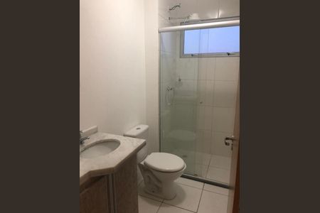 Banheiro  de apartamento à venda com 2 quartos, 47m² em Cidade Nova, Jundiaí