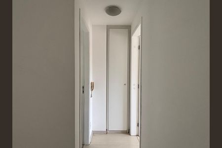 Apartamento para alugar com 42m², 1 quarto e 1 vaga Apartamento para alugar com 42m², 1 quarto e 1 vagaCorredor