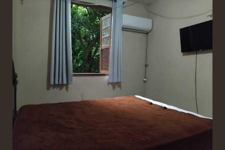 Quarto de casa para alugar com 1 quarto, 70m² em Itanhangá, Rio de Janeiro