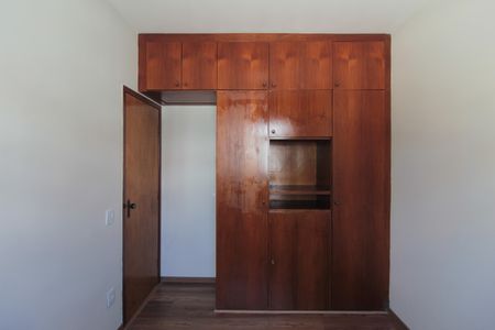Apartamento para alugar com 58m², 2 quartos e 1 vagaQuarto 1