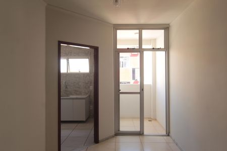 Sala de apartamento para alugar com 2 quartos, 58m² em Castelo, Belo Horizonte