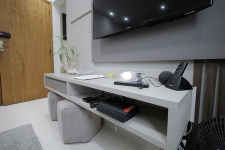 Sala de apartamento à venda com 2 quartos, 80m² em Vila Guaraciaba, Santo André