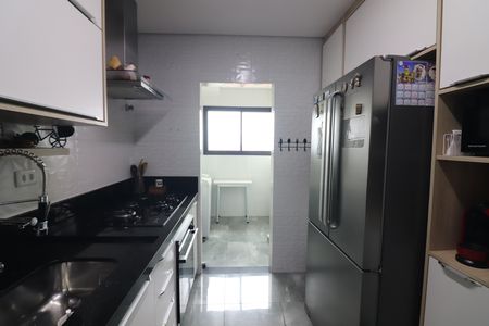 Apartamento para alugar com 109m², 3 quartos e 3 vagasCozinha 