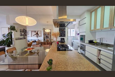 Apartamento à venda com 77m², 2 quartos e 1 vaga Apartamento à venda com 77m², 2 quartos e 1 vagaFoto 01