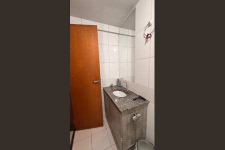 Banheiro da Suíte de apartamento à venda com 2 quartos, 59m² em Parque Amazonia, Goiânia