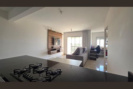 Foto 02 de apartamento à venda com 2 quartos, 77m² em Conjunto Promorar Raposo Tavares, São Paulo