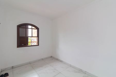 Casa para alugar com 40m², 1 quarto e sem vaga Casa para alugar com 40m², 1 quarto e sem vagaQuarto