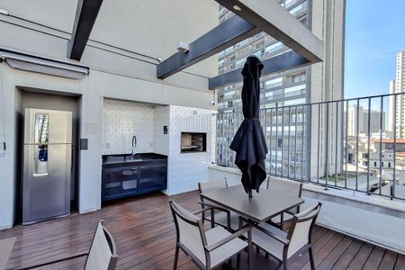Studio à venda com 27m², 1 quarto e sem vaga Studio à venda com 27m², 1 quarto e sem vagaÁrea comum - Churrasqueira