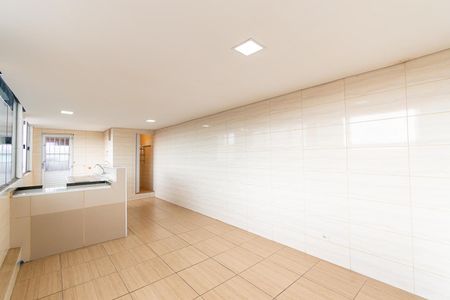 Casa para alugar com 75m², 2 quartos e 1 vagaSala