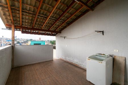 Casa para alugar com 75m², 2 quartos e 1 vagaÁrea de Serviço