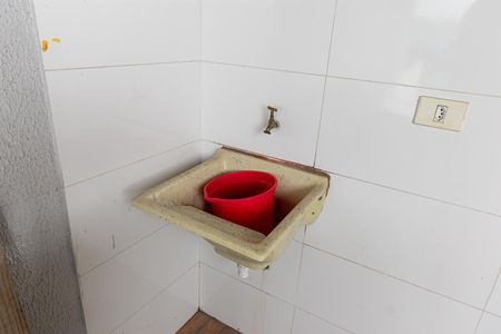 Casa para alugar com 75m², 2 quartos e 1 vagaÁrea de Serviço