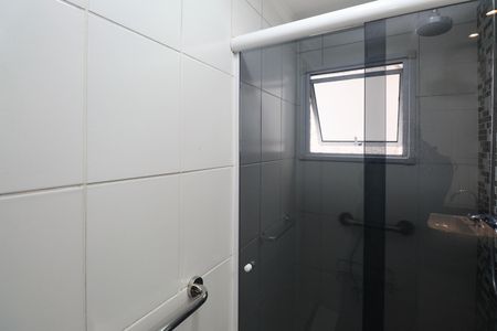 Apartamento para alugar com 67m², 3 quartos e 1 vaga Apartamento para alugar com 67m², 3 quartos e 1 vagaBanheiro da Suíte