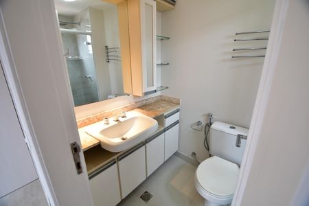 Apartamento para alugar com 70m², 3 quartos e 2 vagasBanheiro Suíte