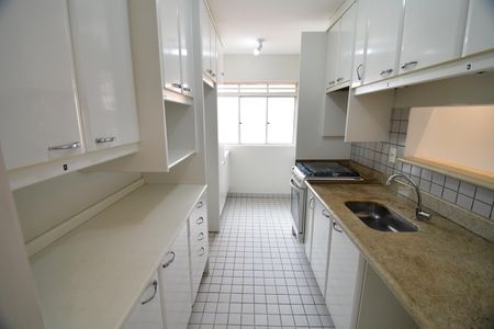 Apartamento para alugar com 70m², 3 quartos e 2 vagasCozinha
