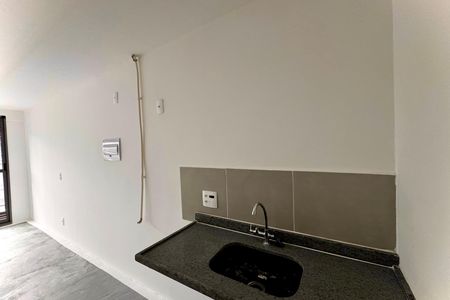 Apartamento para alugar com 37m², 1 quarto e sem vaga