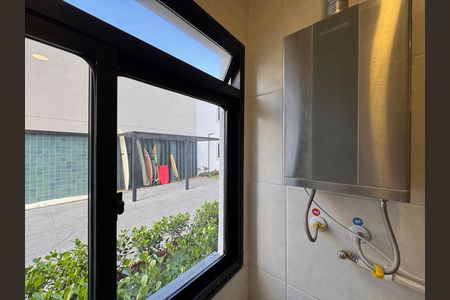 Apartamento para alugar com 48m², 2 quartos e sem vaga Apartamento para alugar com 48m², 2 quartos e sem vagaCozinha e Área de Serviço