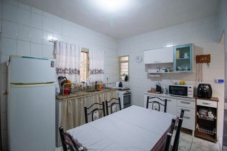 Casa para alugar com 100m², 2 quartos e 1 vaga Casa para alugar com 100m², 2 quartos e 1 vagaCozinha
