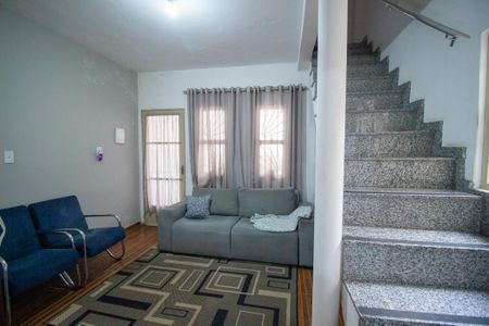Casa para alugar com 100m², 2 quartos e 1 vaga Casa para alugar com 100m², 2 quartos e 1 vagaSala