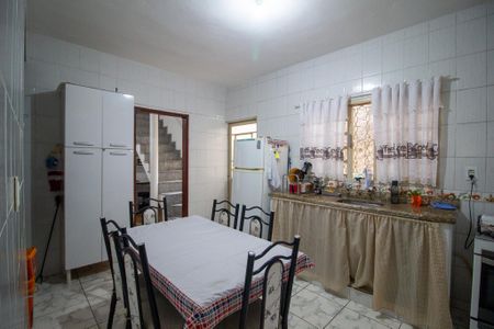 Casa para alugar com 100m², 2 quartos e 1 vaga Casa para alugar com 100m², 2 quartos e 1 vagaCozinha