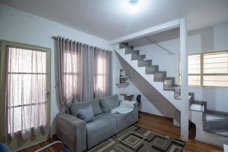 Sala  de casa para alugar com 2 quartos, 100m² em Vila Augusta, Sorocaba