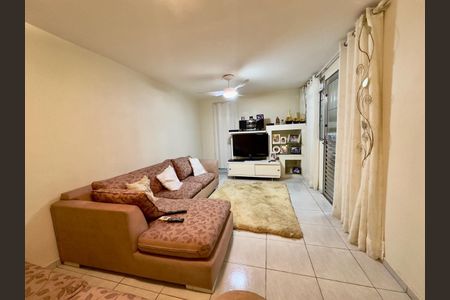 Sala de casa para alugar com 2 quartos, 100m² em Conjunto Habitacional Brigadeiro Faria Lima, São Paulo