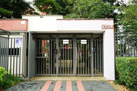 Apartamento para alugar com 65m², 3 quartos e 1 vagaFachada