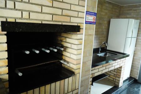 Apartamento para alugar com 65m², 3 quartos e 1 vagaÁrea comum - Churrasqueira