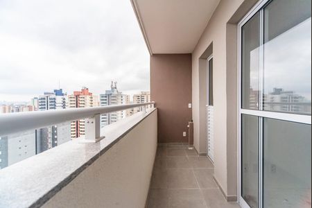 Varanda da Sala de apartamento à venda com 2 quartos, 46m² em Vila Curuçá, Santo André