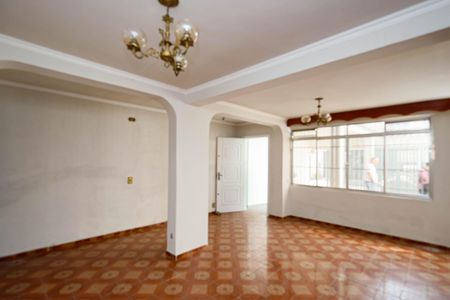 Sala  de casa à venda com 4 quartos, 148m² em Vila Nilo, São Paulo