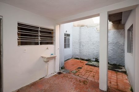 Casa à venda com 148m², 4 quartos e 2 vagasÁrea de Serviço / Quintal