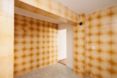 Casa à venda com 148m², 4 quartos e 2 vagasCozinha 