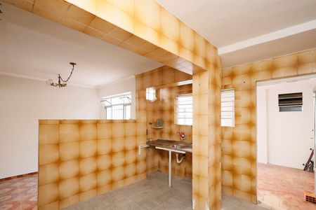 Casa à venda com 148m², 4 quartos e 2 vagasCozinha 