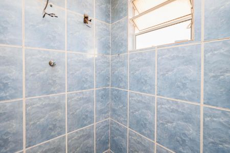 Casa à venda com 148m², 4 quartos e 2 vagasBanheiro 2