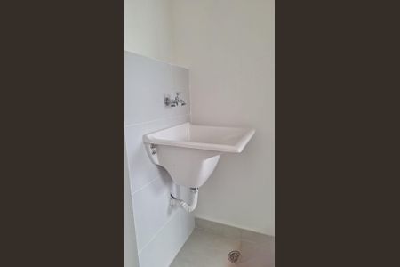 Apartamento à venda com 34m², 2 quartos e sem vaga Apartamento à venda com 34m², 2 quartos e sem vagaÁrea de serviço