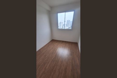 Quarto de apartamento à venda com 2 quartos, 34m² em Parque Industrial Tomas Edson, São Paulo