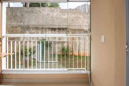 Apartamento à venda com 50m², 2 quartos e 1 vaga Apartamento à venda com 50m², 2 quartos e 1 vagaVaranda