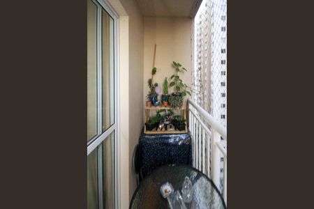 Apartamento à venda com 34m², 2 quartos e sem vagaVaranda