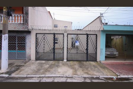 Casa para alugar com 95m², 1 quarto e 1 vaga Casa para alugar com 95m², 1 quarto e 1 vagaFachada