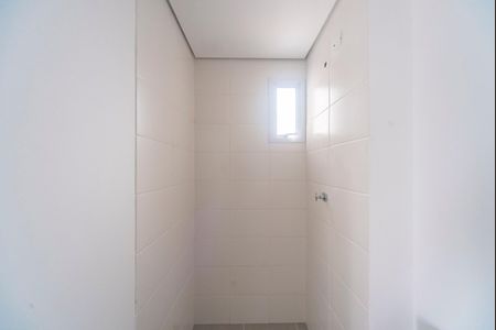 Apartamento à venda com 46m², 2 quartos e 1 vaga Apartamento à venda com 46m², 2 quartos e 1 vagaBanheiro