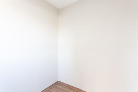 Quarto 1  de apartamento à venda com 2 quartos, 34m² em Guaianazes, São Paulo