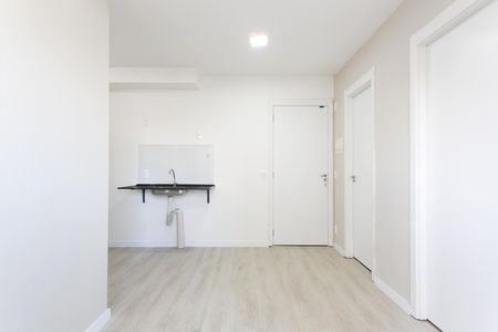 Apartamento à venda com 34m², 2 quartos e sem vaga Apartamento à venda com 34m², 2 quartos e sem vagaSala