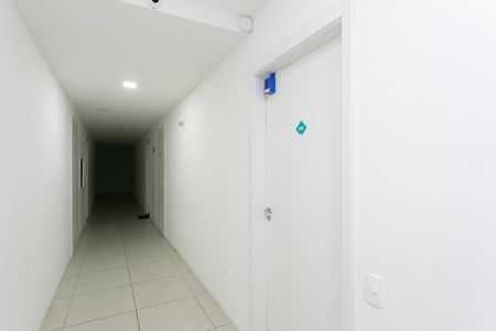 Apartamento à venda com 34m², 2 quartos e sem vaga Apartamento à venda com 34m², 2 quartos e sem vagaEntrada
