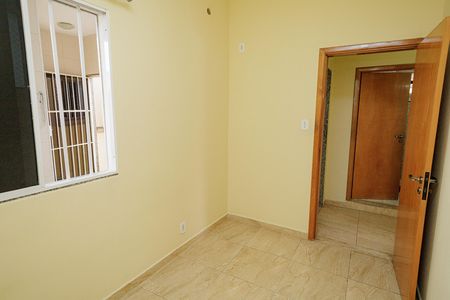 Casa à venda com 70m², 4 quartos e sem vaga Casa à venda com 70m², 4 quartos e sem vagaQuarto 2