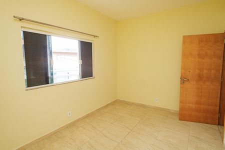 Casa à venda com 70m², 4 quartos e sem vaga Casa à venda com 70m², 4 quartos e sem vagaQuarto 1