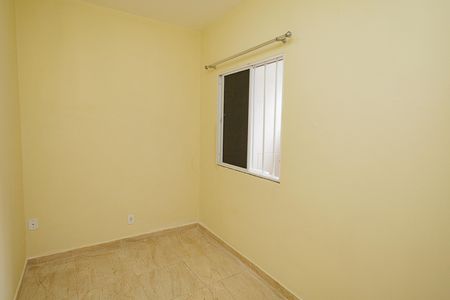 Quarto 2 de casa à venda com 4 quartos, 70m² em Senador Vasconcelos, Rio de Janeiro