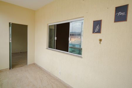 Varanda de casa à venda com 4 quartos, 70m² em Senador Vasconcelos, Rio de Janeiro