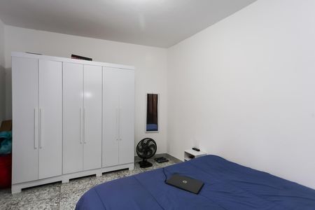 Casa à venda com 250m², 2 quartos e 10 vagas Casa à venda com 250m², 2 quartos e 10 vagasquarto 1